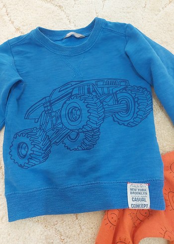 Diğer çocuk sweatshirt .SATILDI