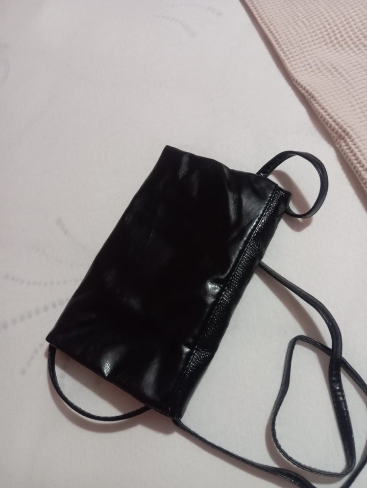 Siyah Yılan Derisi Desenli Deri Kadın Çanta - Görsel 3