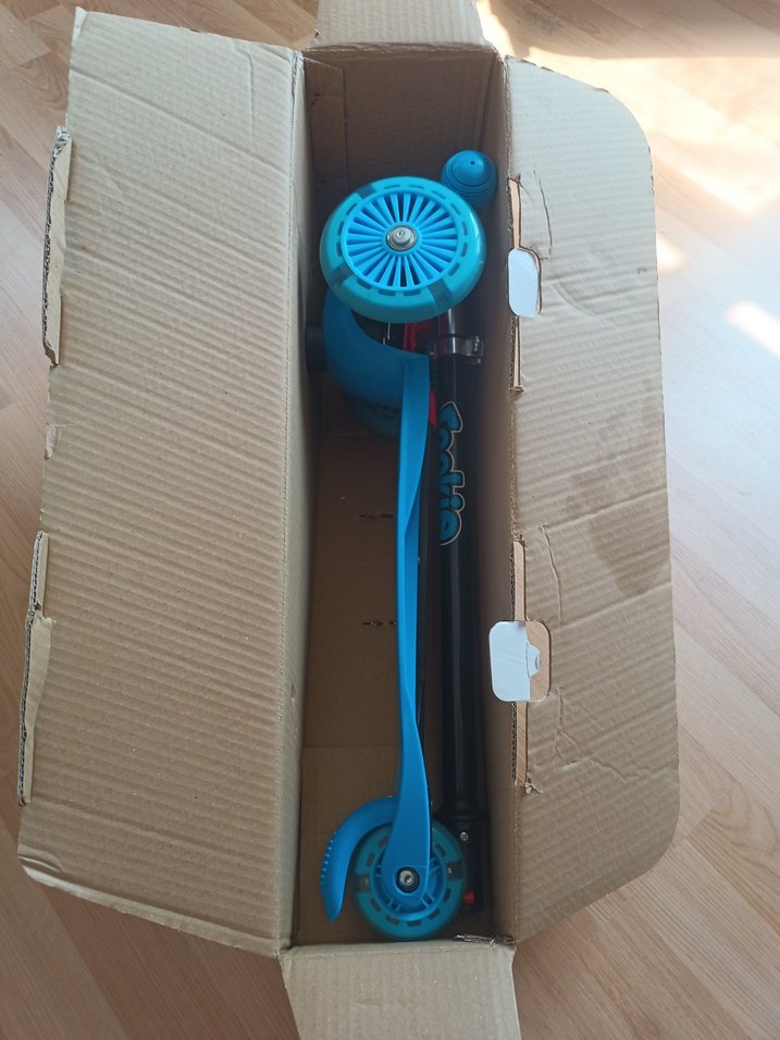 Işıklı Scooter - Görsel 3