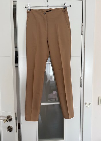 Bej Kadın Kumaş Pantolon, Kemerli, Normal Boy