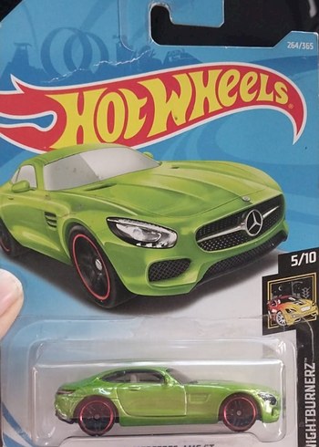 Parlak Yeşil Mercedes-AMG GT Oyuncak Araba