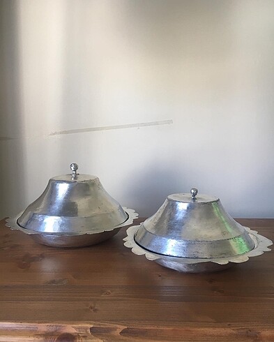 İki Adet Bakır Şekerdanlık