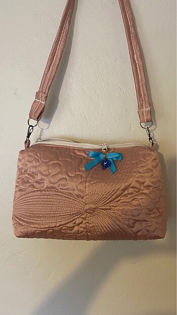 Zara Pembe Astarlı Fermuarlı Askılı Çanta