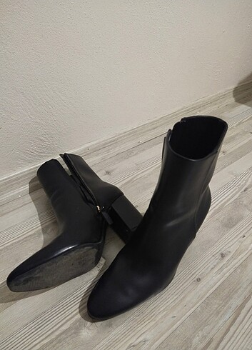 H&M H&M Markalı Siyah Bot