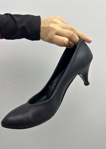 Siyah Stiletto Topuklu Kadın Ayakkabı - Görsel 3
