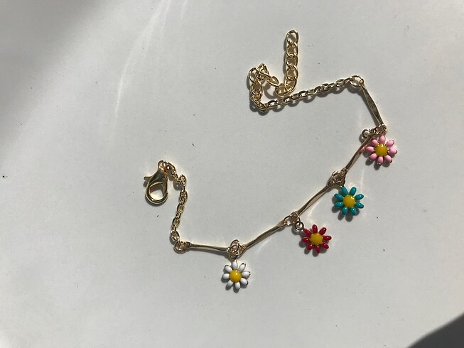 Beden altın Renk Çiçekli Gold Bileklik