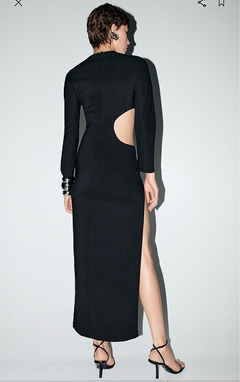 xs Beden siyah Renk Zara cut out elbise
