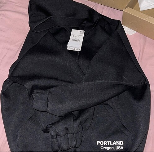 s Beden siyah Renk Zara oversize kopüşonlu hırka