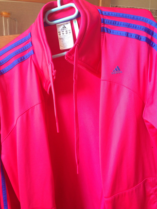 Adidas orjinal eşofman üstü