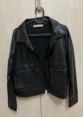 Düğmeli Siyah Deri Kadın Ceket - Görsel 4
