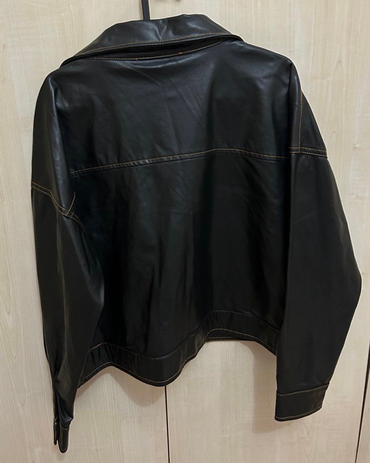 Düğmeli Siyah Deri Kadın Ceket - Görsel 5