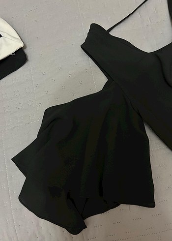 Siyah V Yakalı Salaş Kolsuz Bluz - Görsel 3