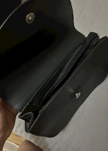 Siyah Deri Kadın Omuz Çantası - Görsel 3