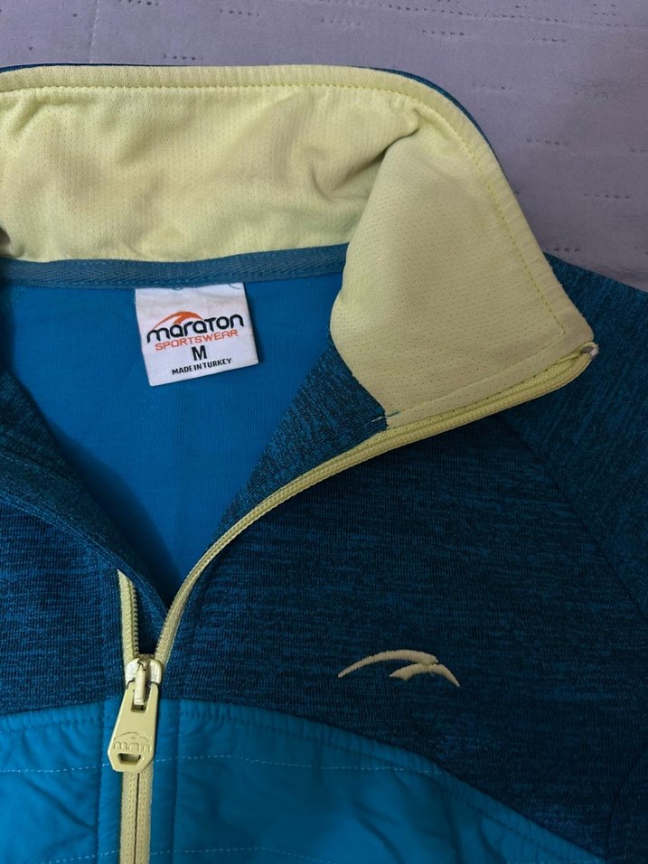 Kadın Mavi Fermuarlı Yüksek Yaka Spor Ceket - Görsel 4