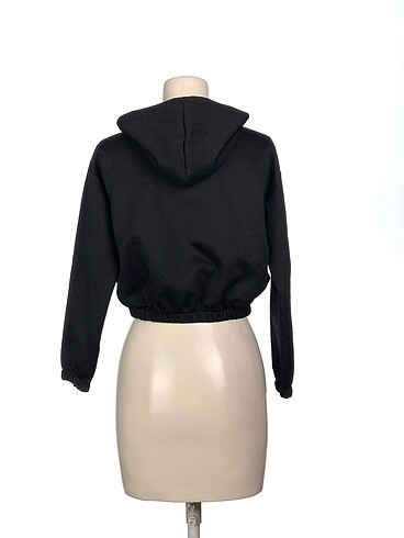m Beden Diğer Sweatshirt %70 İndirimli.