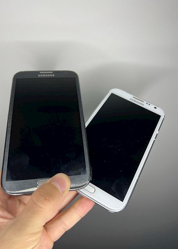 2 ADET SAMSUNG NOT 2