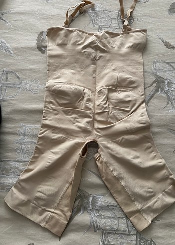 Bej Parlak Hemşire Korsesi Midi Boy - Görsel 3