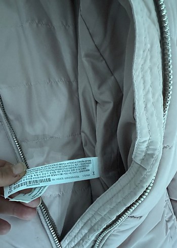 BershkaKürklü Bej Mini Kadın Kışlık Mont - Görsel 7