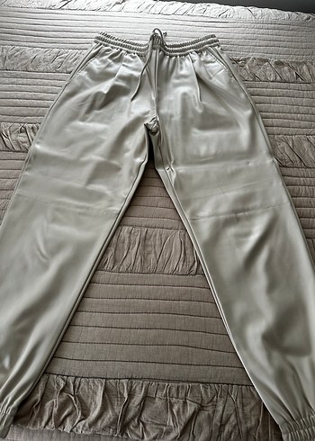 Zara Kadın Bej Bol Kesim deri jogger Pantolon - Görsel 7