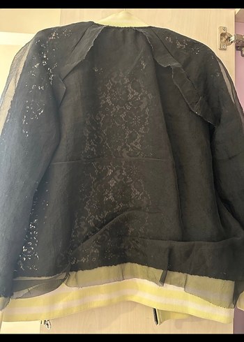 Twist Siyah Dantel Detaylı  Mini Ceket - Görsel 10