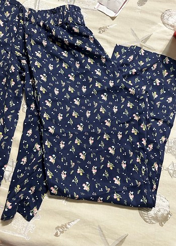 Penti marka Çiçek Desenli Pamuklu V Yaka pijama takımı - Görsel 3