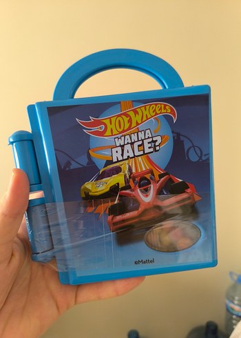 Mavi Parlak Hot Wheels Oyuncak Araba Kutusu