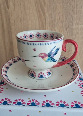 English Home Pembe Kulplu Kuş Desenli Fincan ve Tabak