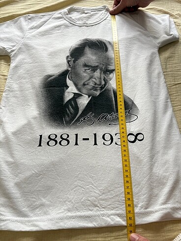 10 Yaş Beden Atatürk baskılı Tshirt