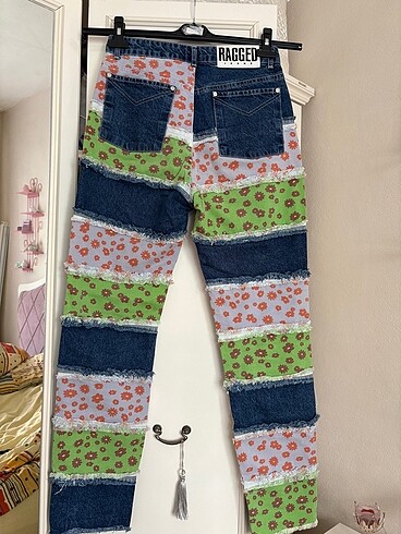 38 Beden Ragged Desenli Jean
