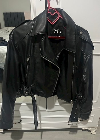 Zara Siyah Deri Biker Ceket