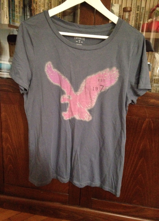 American Eagle t-shirt