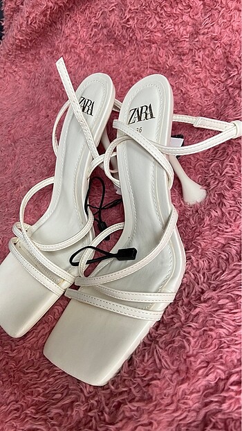 Zara topuklu sandalet - Görsel 5