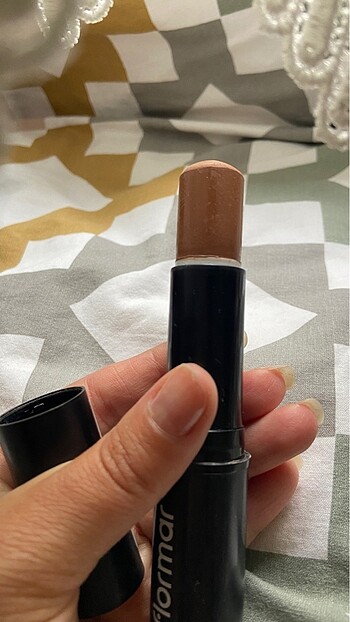 Flormar stick kontür