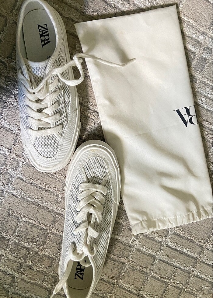 Zara spor ayakkabı? - Görsel 4