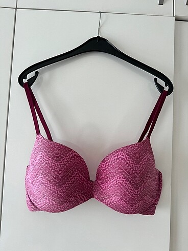 Victorias Secret Pink Push-up Sutyen 36DD