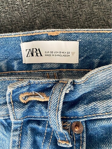 32 Beden Zara straight fit jean