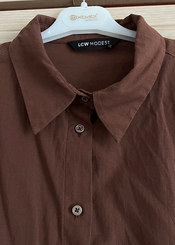 Düğmeli Kahverengi Kadın Gömlek - Görsel 3