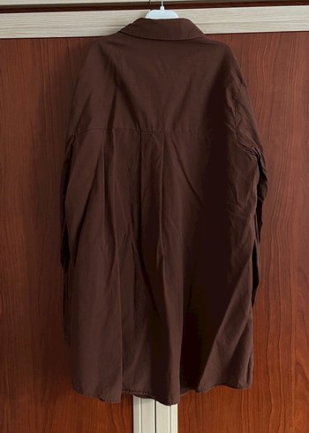 Düğmeli Kahverengi Kadın Gömlek - Görsel 2