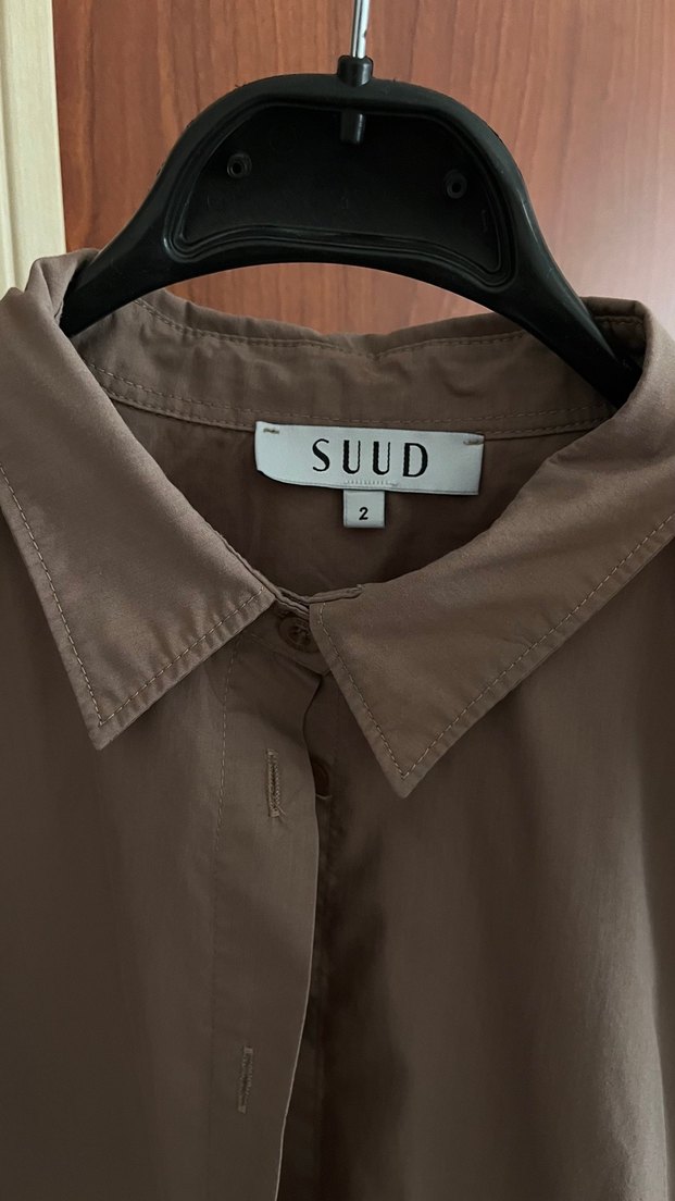 Düğmeli Kahverengi Gömlek - Görsel 3