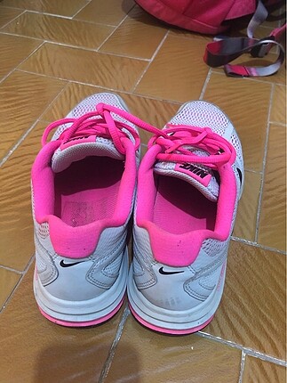 38 Beden beyaz Renk Orjinal Nike