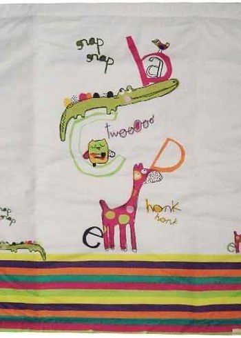 Çok Renkli Nakışlı Bebek Battaniyesi - Görsel 3