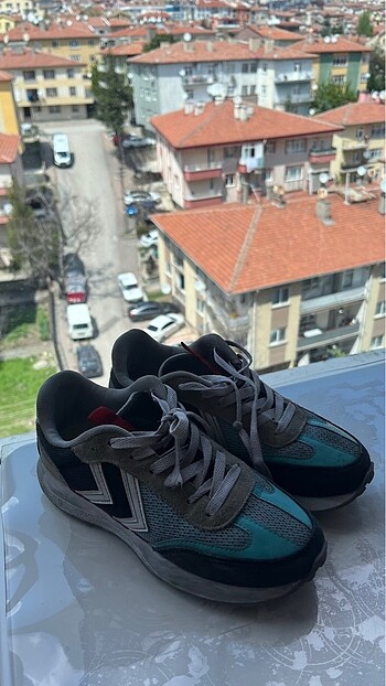 37 Beden Hummel çocuk ayakkabı