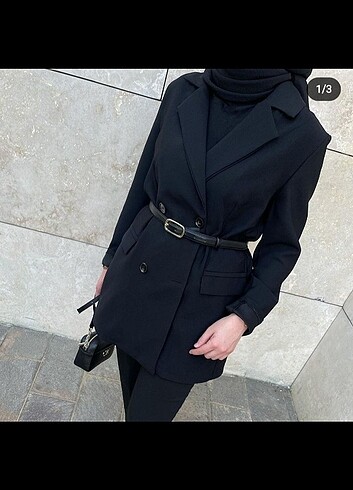 Merve Gültekin Siyah Blazer Ceket