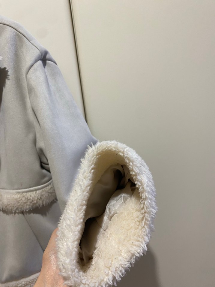 Gri Kürklü Kısa Kadın Ceket - Görsel 3