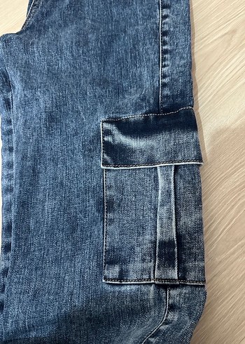 İSPANYOL PAÇA KARGO CEPLİ KADIN KOT PANTOLON - Görsel 3