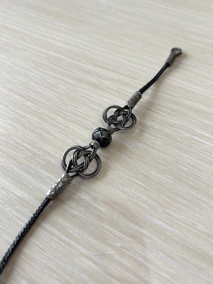 Gümüş Unisex Siyah Kazaziye Bileklik - Görsel 2