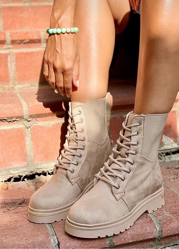 Bej lastikli postal - Görsel 2