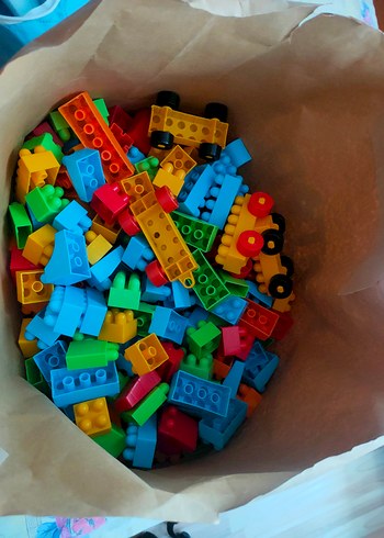 Beden Renkli Lego Harf ve Parça Seti