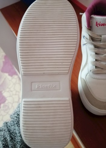 Kinefix Beyaz Bağcıklı Kız Spor Ayakkabı - Görsel 6