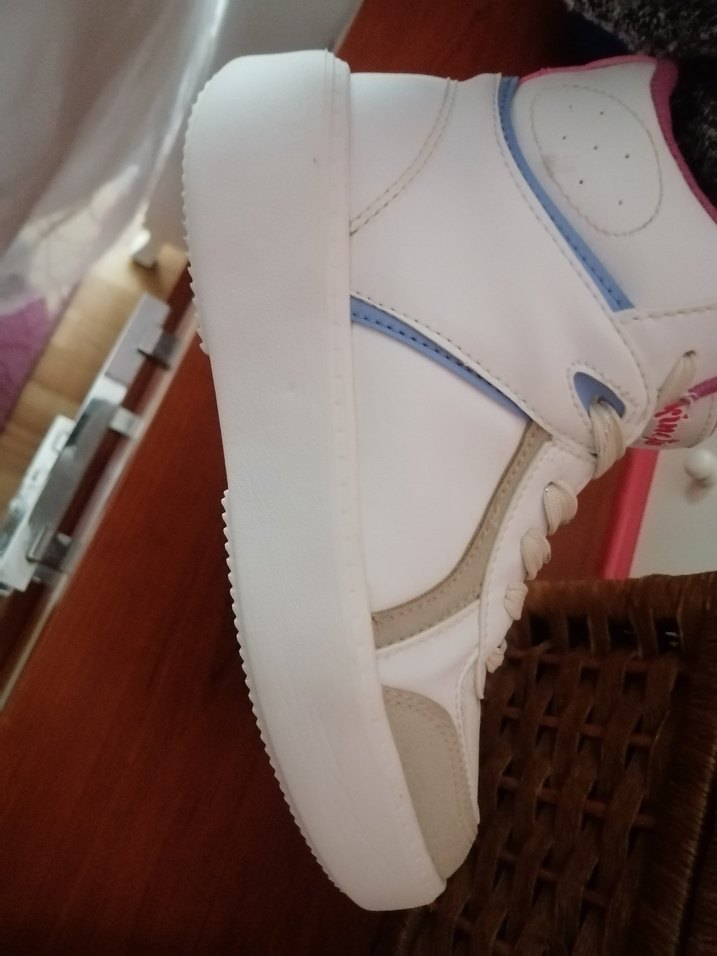 Kinefix Beyaz Bağcıklı Kız Spor Ayakkabı - Görsel 4